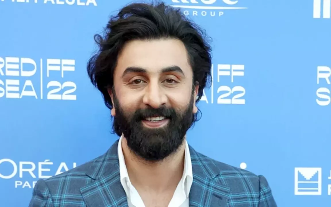 রণবীরকে তলব করেছে ইডি