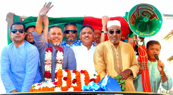 নিজের জীবন উৎসর্গ করতে চাই জনগণের সেবায়: মহিউদ্দিন বাচ্চু