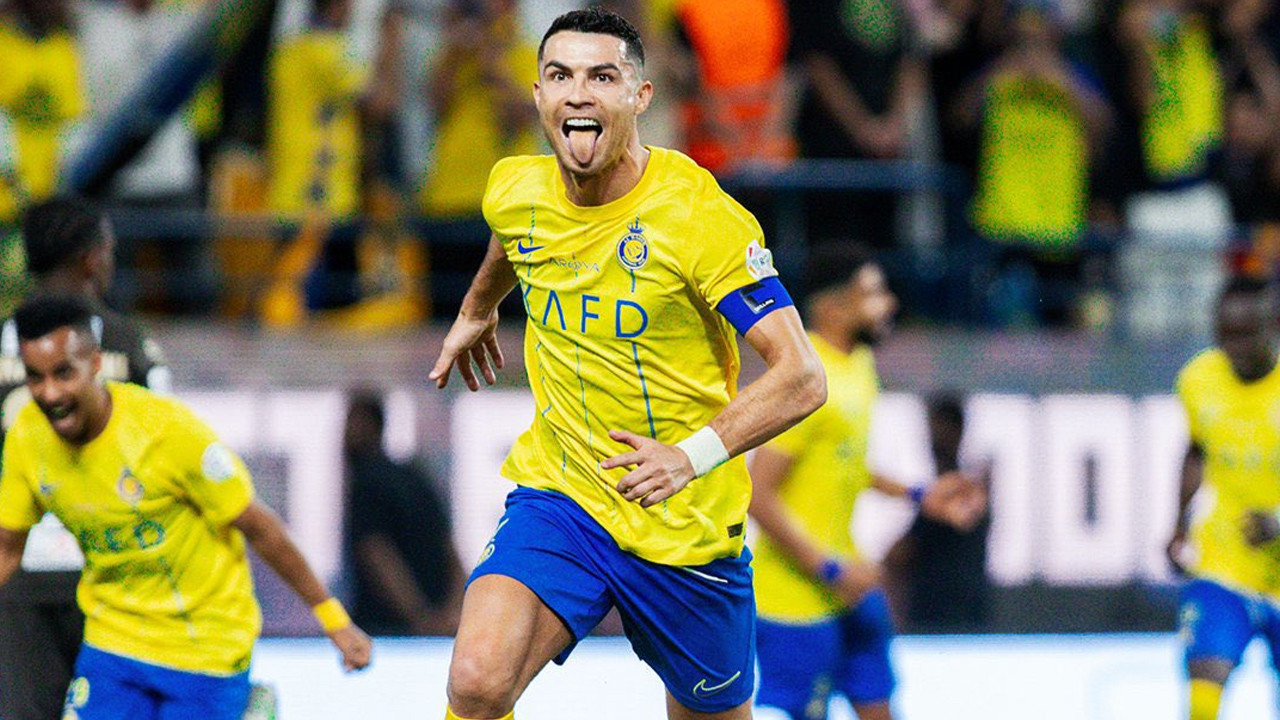 সবাইকে ছাড়িয়ে গেলেন Ronaldo