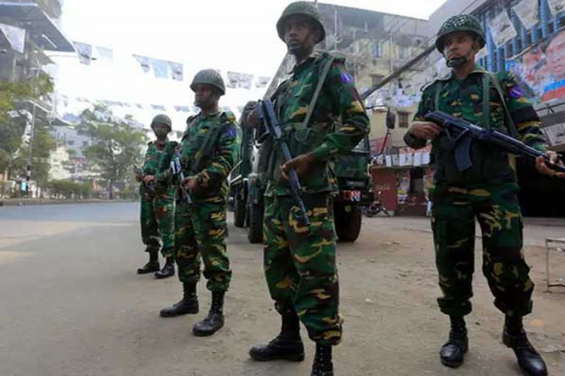 নির্বাচনে সেনা মোতায়েনের সিদ্ধান্ত দিলেন রাষ্ট্রপতি