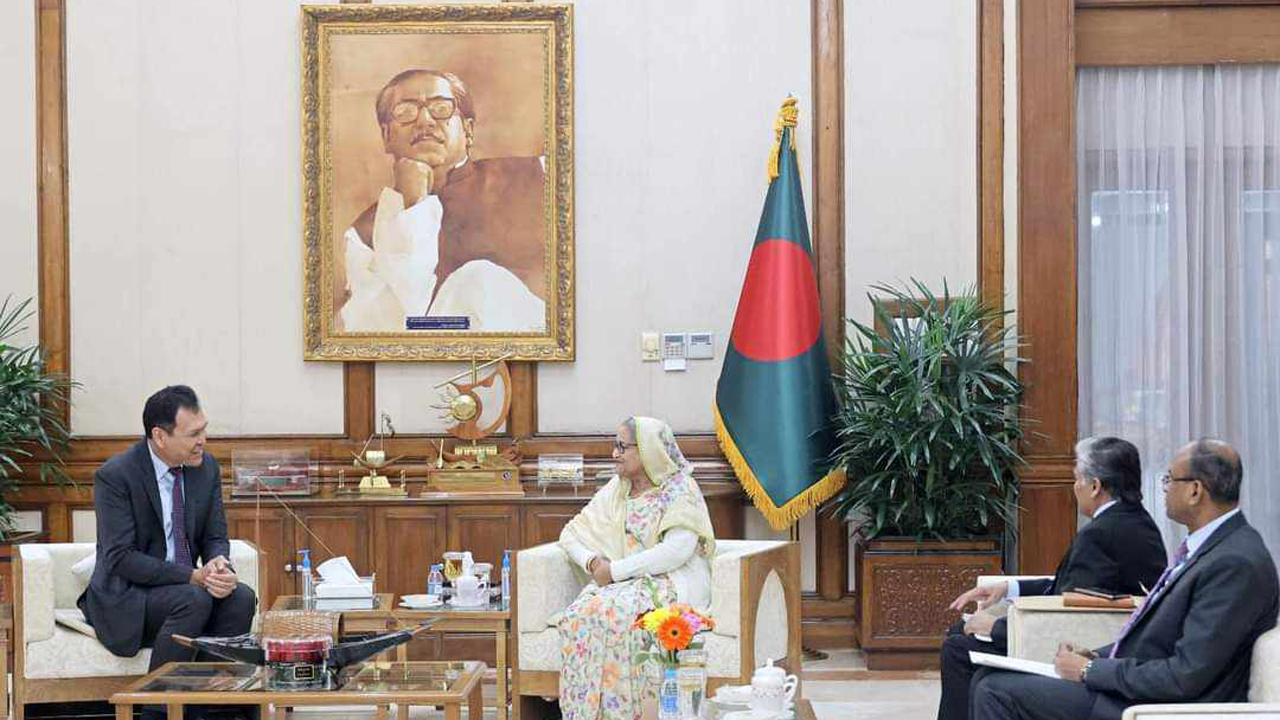 আজ  প্রধানমন্ত্রীর সঙ্গে এডিবির কান্ট্রি ডিরেক্টরের সৌজন্য সাক্ষাৎ