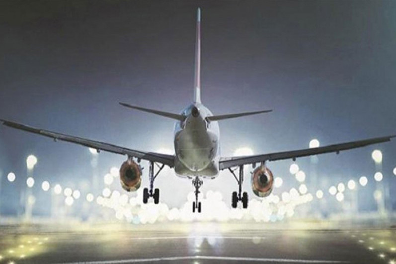 ঢাকার আকাশে ঘুরাঘুরি : ৪ ফ্লাইটের অবতরণ ভারতে