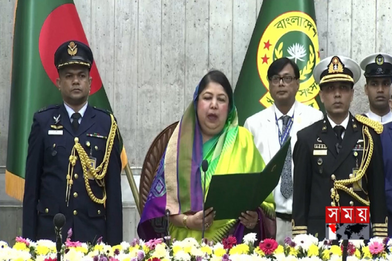 শপথ নিলেন স্পিকার