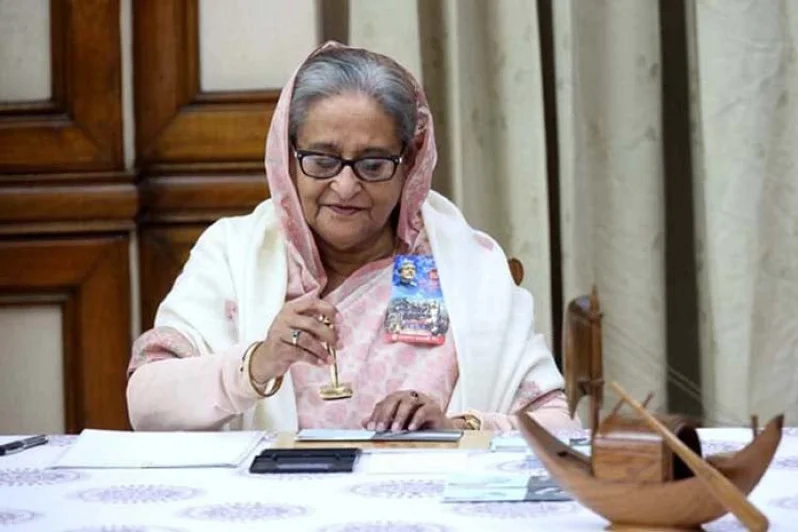 বঙ্গবন্ধুর স্বদেশ প্রত্যাবর্তন দিবসে ডাকটিকিট অবমুক্ত প্রধানমন্ত্রীর