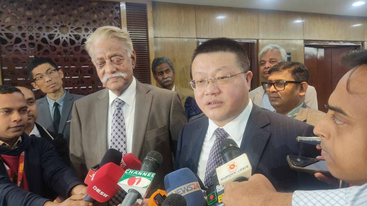 ডলার সংকটে অর্থছাড়ে সমস্যা হচ্ছে : চীনা রাষ্ট্রদূত