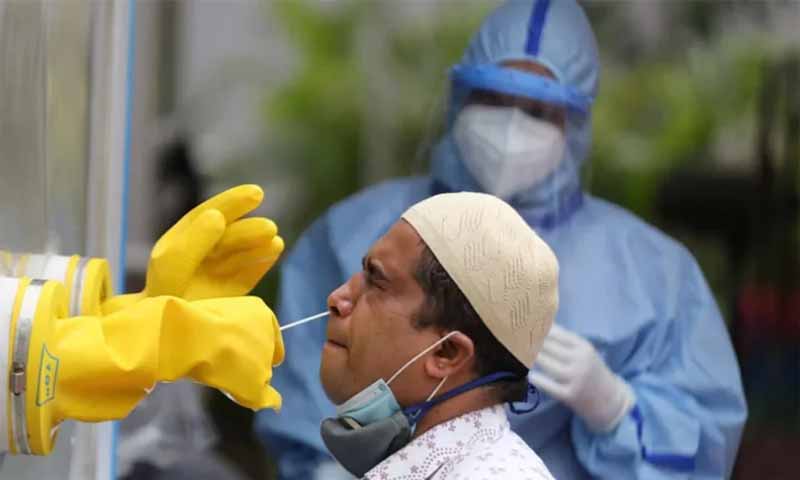 ভয় বাড়াচ্ছে কোভিডের নতুন ধরন, মাস্ক পরার পরামর্শ