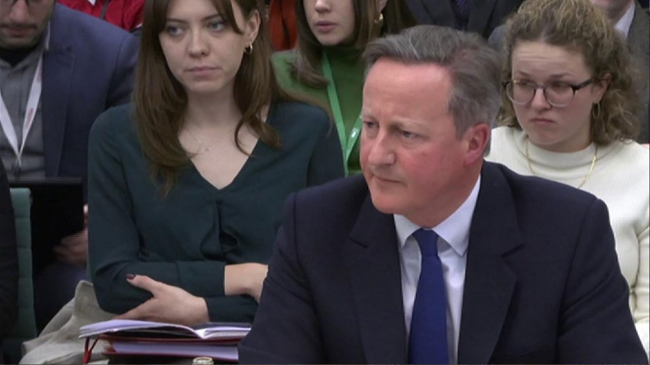 ইসরায়েল হয়তো গাজায় আন্তর্জাতিক আইন ভঙ্গ করছে, উদ্বিগ্ন ক্যামেরন