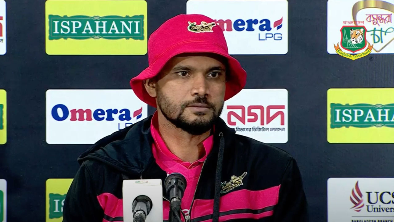 ‘মাশরাফি এখন বাংলাদেশ ক্রিকেটের কিছুই না’