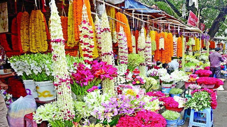 জমজমাট ফুলের বাজার : শত কোটি টাকা বিক্রির লক্ষ্য