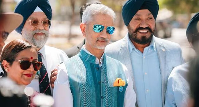 ইসরাইলের হয়ে গুপ্তচরবৃত্তি : মৃত্যুদণ্ডপ্রাপ্ত ৮ ভারতীয় অফিসারকে মুক্তি দিলো কাতার