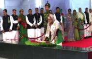 ঐতিহাসিক মুজিবনগর দিবসে বঙ্গবন্ধুর প্রতিকৃতিতে প্রধানমন্ত্রীর শ্রদ্ধা নিবেদন