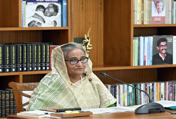 উন্নয়ন প্রকল্প গ্রহণ করার আগে অর্থনৈতিক সম্ভাবনা বিবেচনা করুন : প্রধানমন্ত্রী