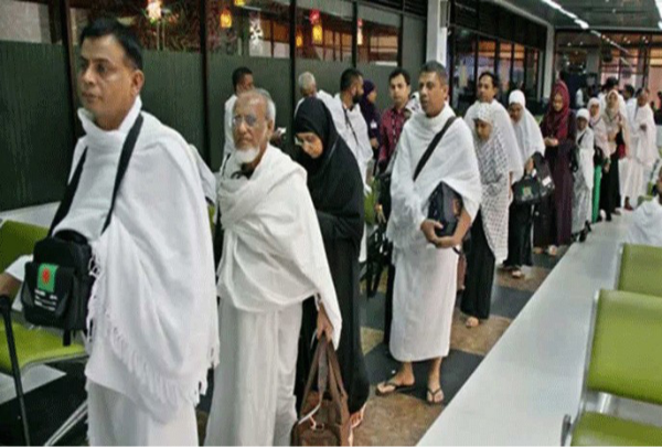 সৌদি পৌঁছেছেন ৭২৪১৫ জন হজযাত্রী