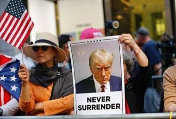 ট্রাম্পের নির্বাচনী তহবিলে ৫ কোটি ৩০ লাখ ডলার অনুদান জমা